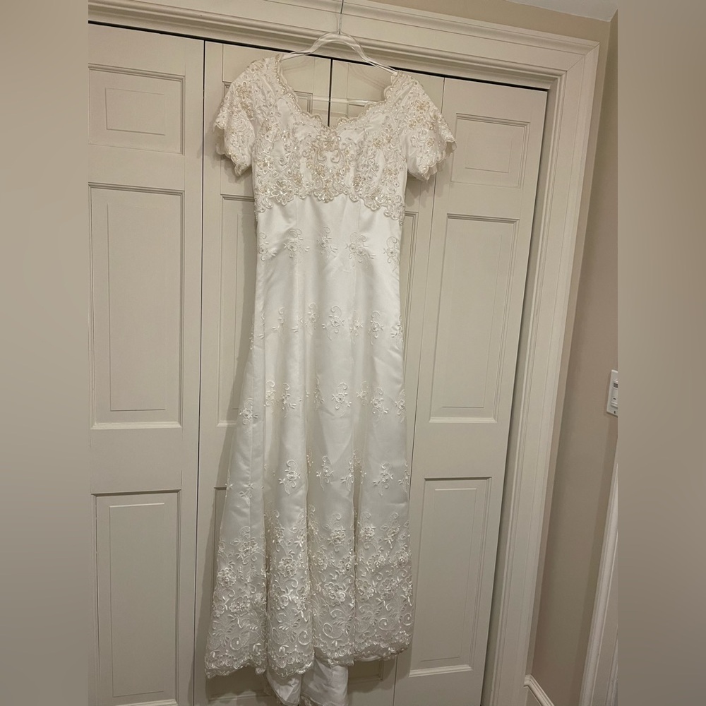 Vintage White Lace Wedding Dress with Hand Beading, Sequin Detailing